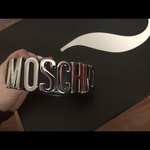 Men’s leather Moschino belt